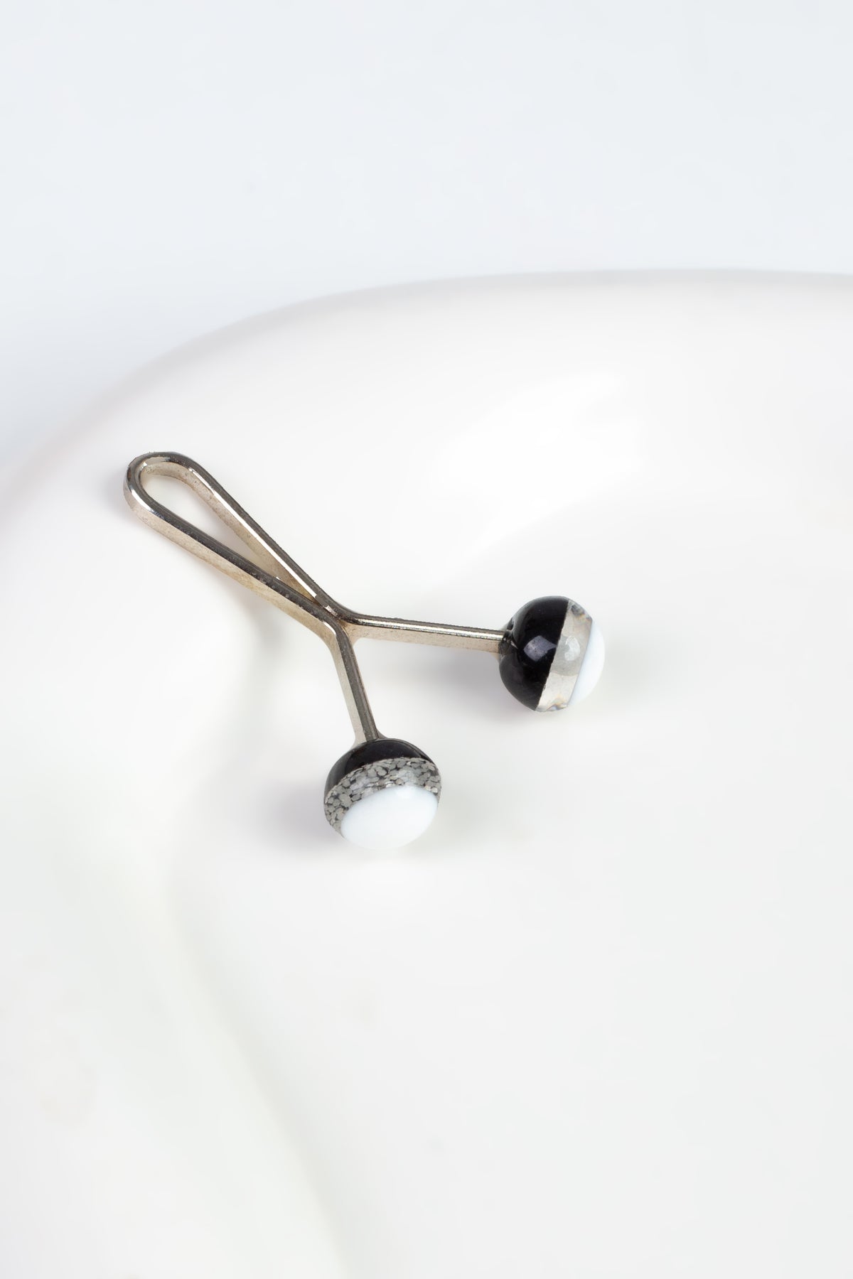 Lighty Clips Pin