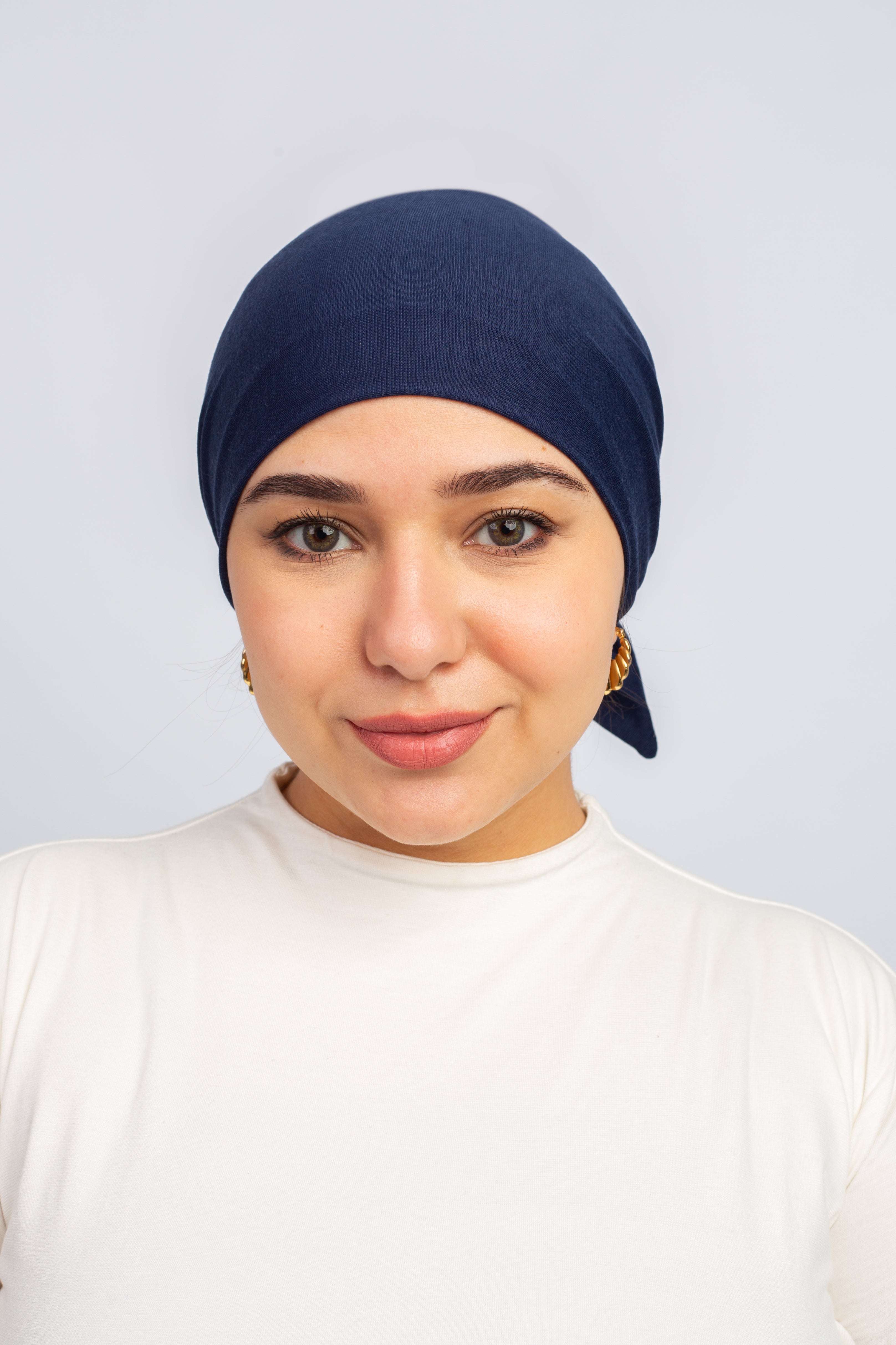 No Thread Bonnet With Ribbon